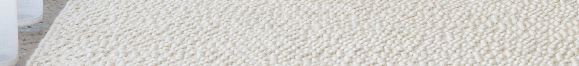 Boucle White