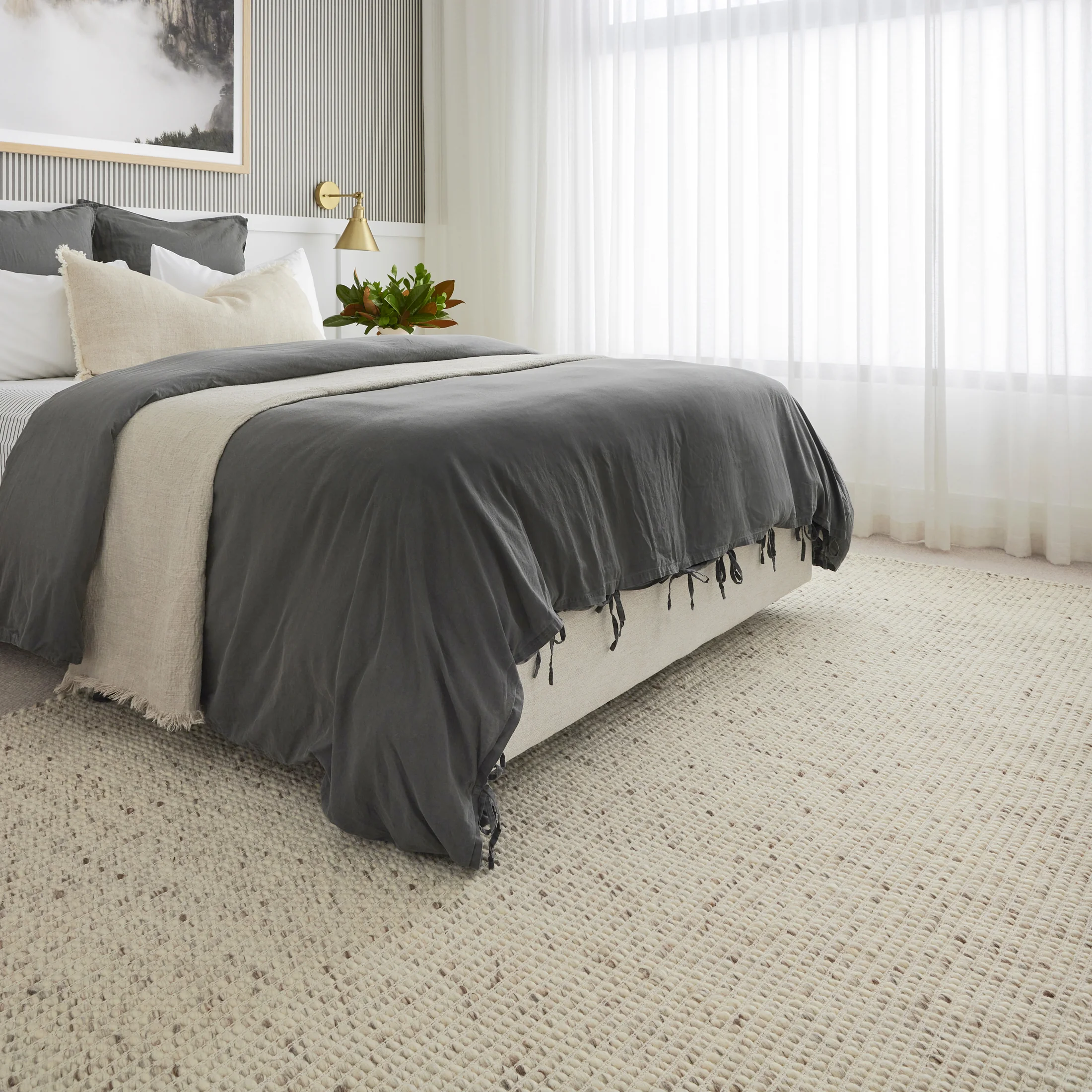 Elara Pebble wool rug