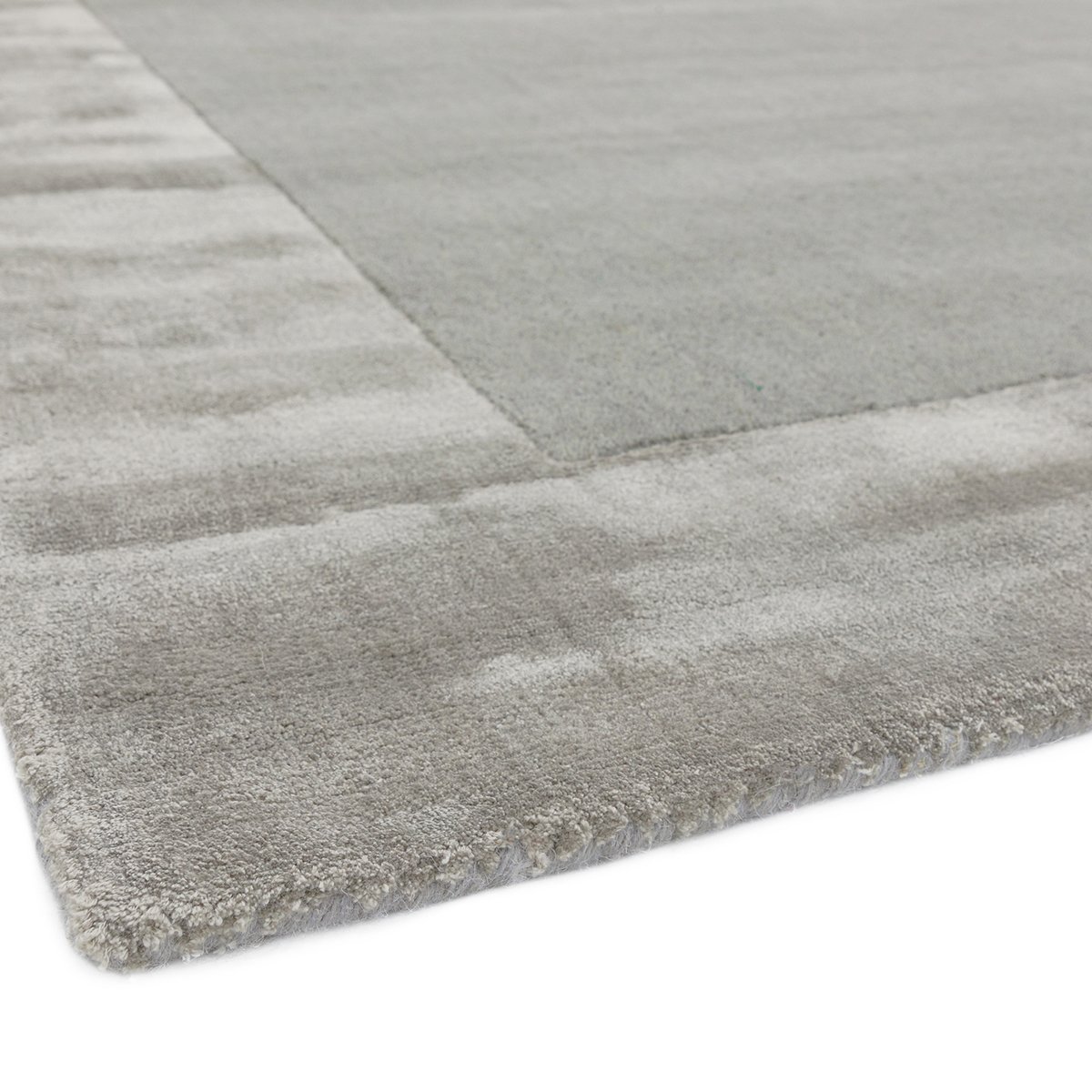 Asiatic Ascot Silver