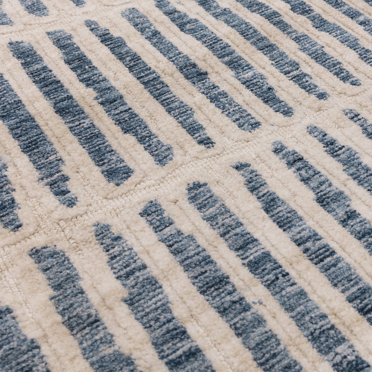 Asiatic Mason Grid