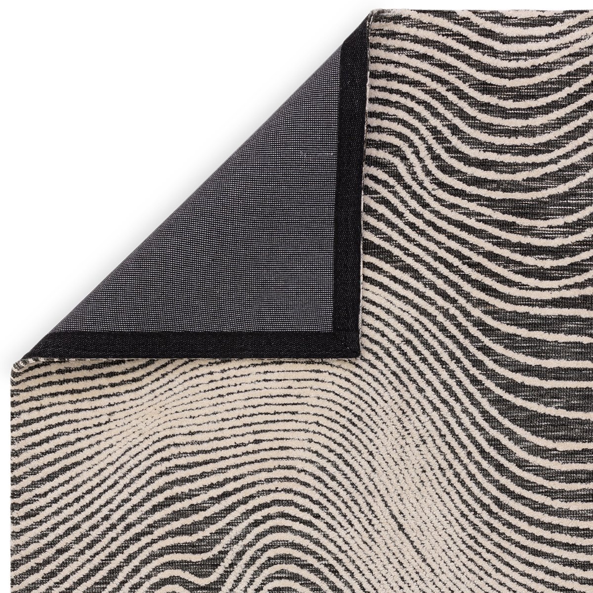Asiatic Mason Magnitude Black