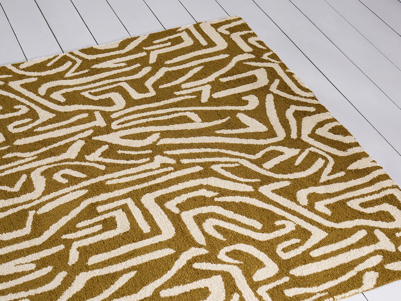 Harlequin Melodic Ochre – Gold Outdoor 443606