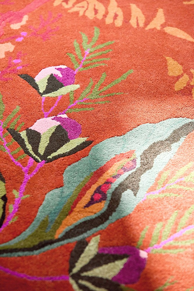 Harlequin – Sophie Robinson Wonderland Floral Amber/Lapis 144713