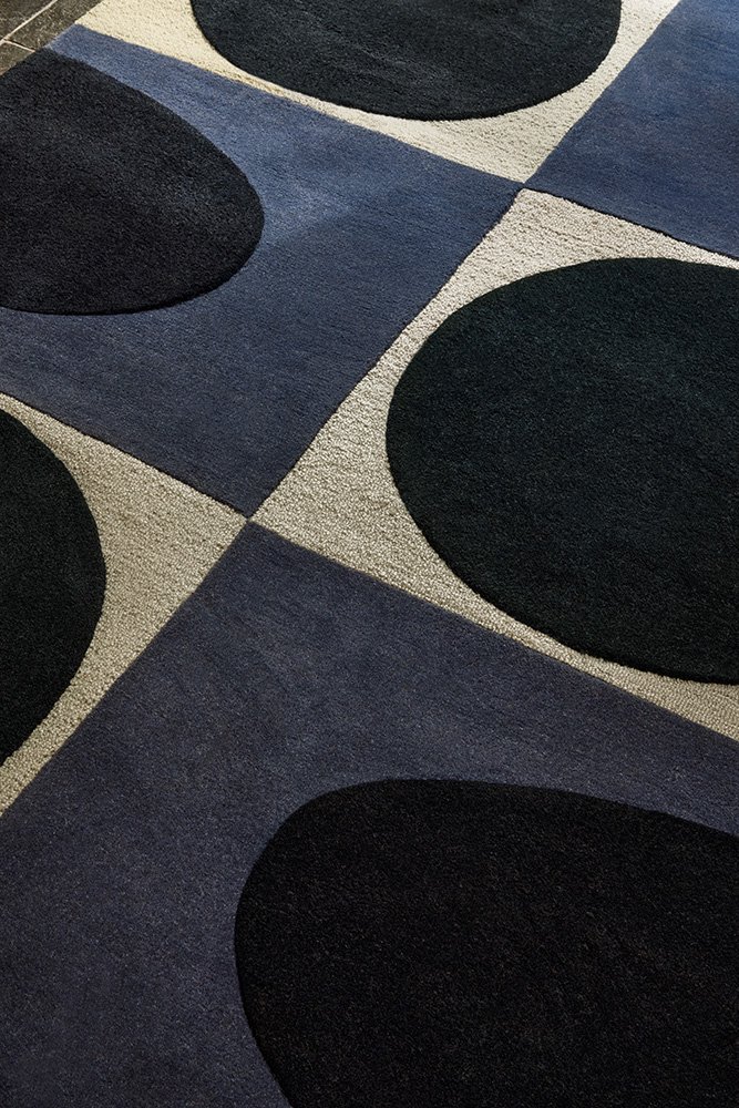 Orla Kiely Spot Square Blue – Navy 157908