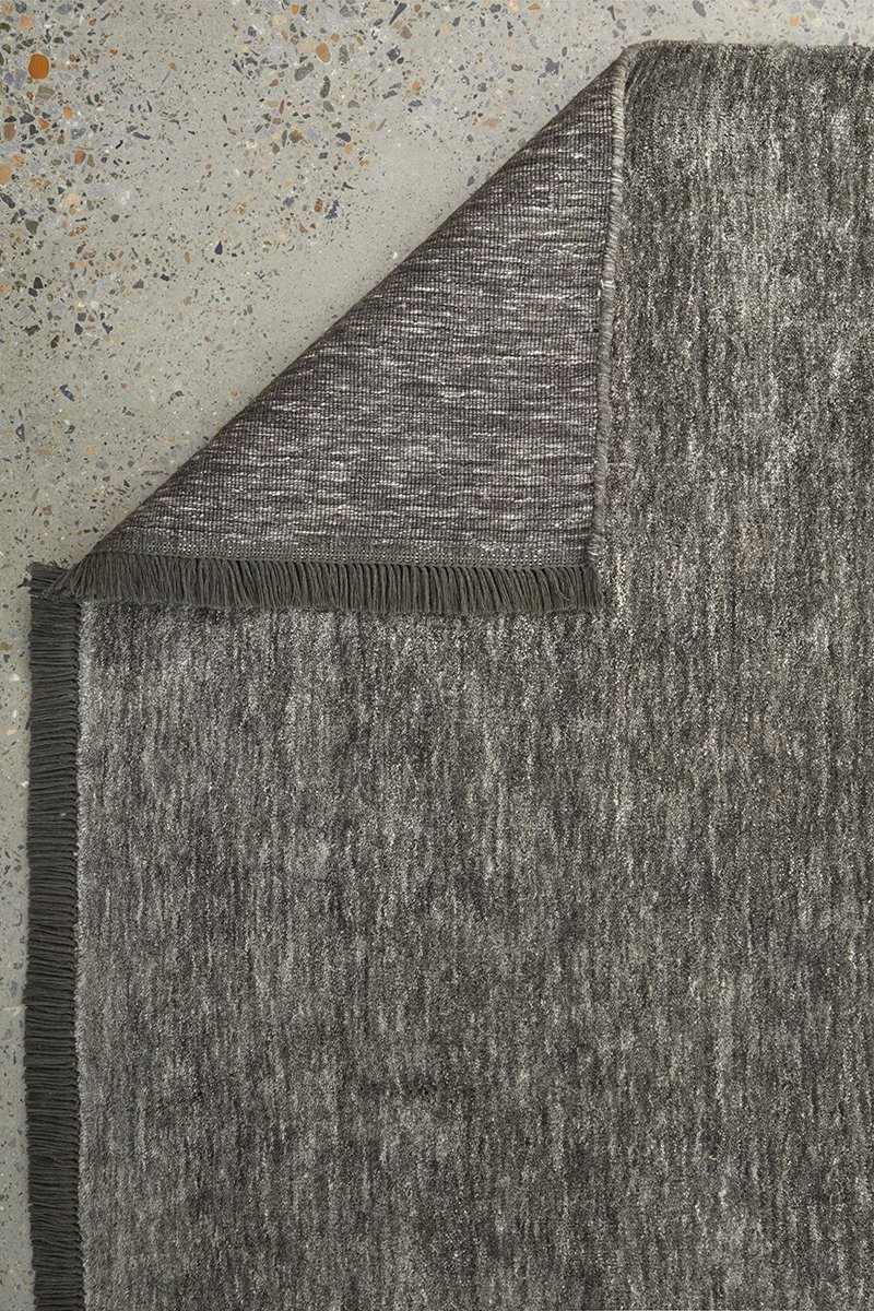 Conscious Loom Kinship Seal Grey
