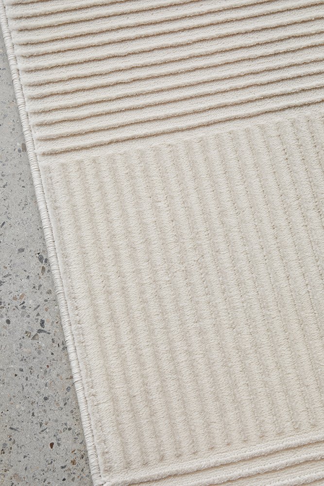 Darren Palmer Raking Linen