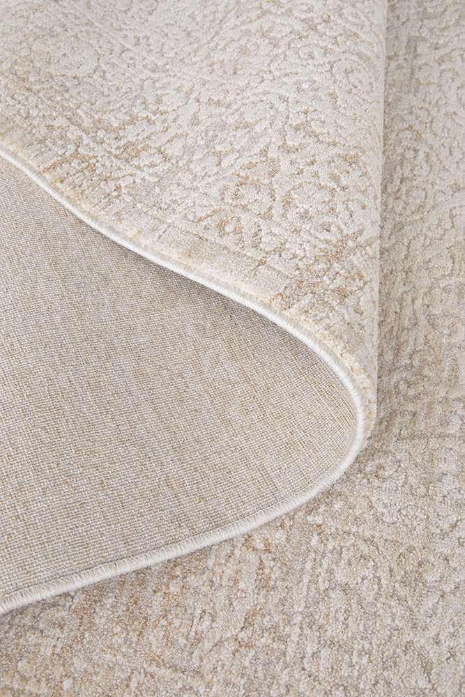 Emma Blomfield Veil Natural