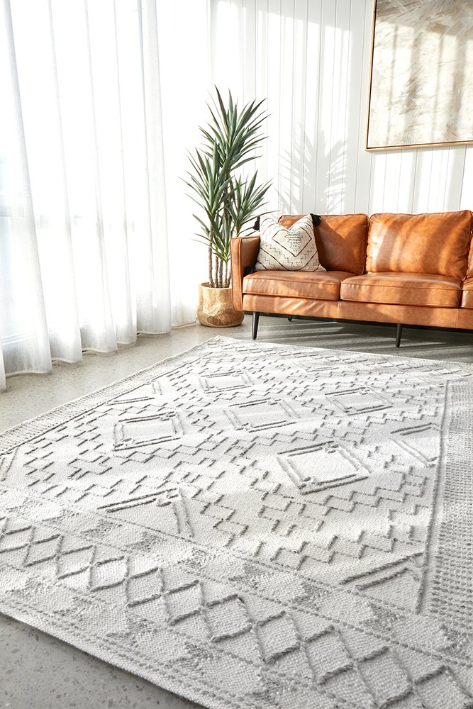Hudson 802 Ivory