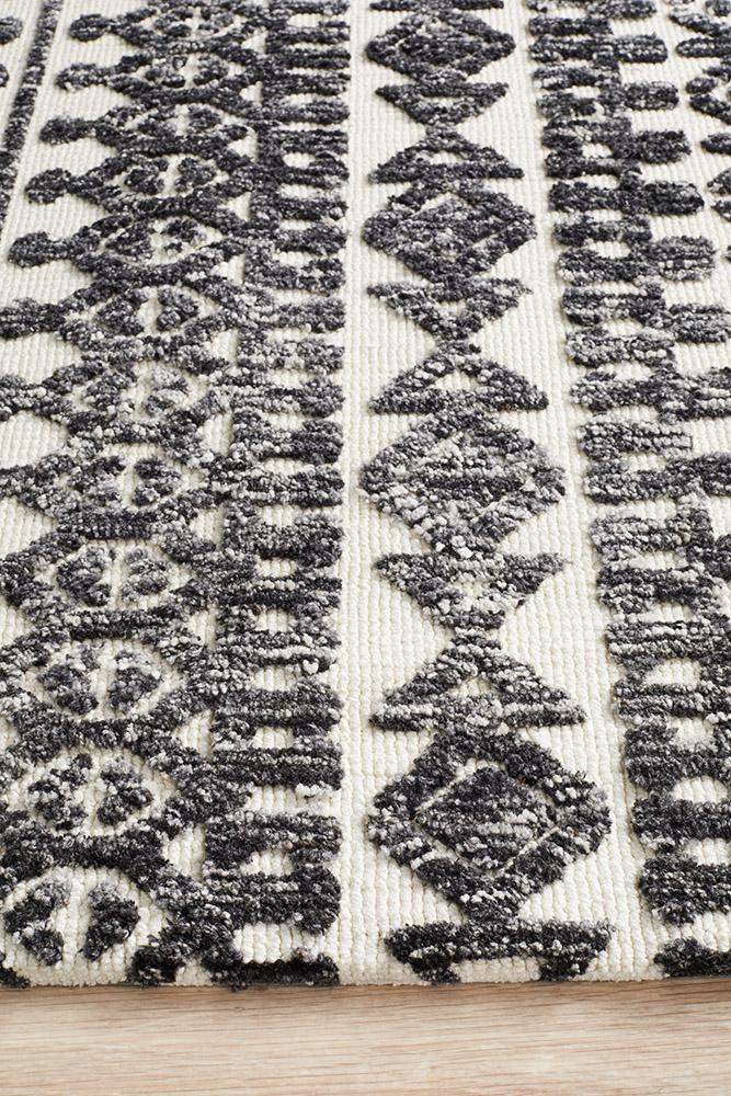 Levi 363 Ivory Black