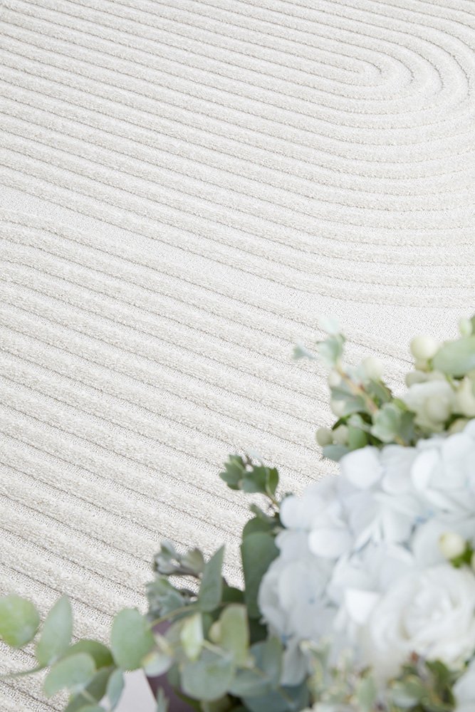 Lotus Abbey White