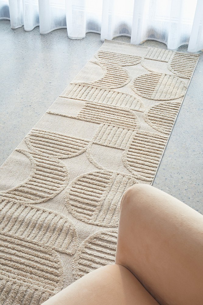 Lotus Leo Beige