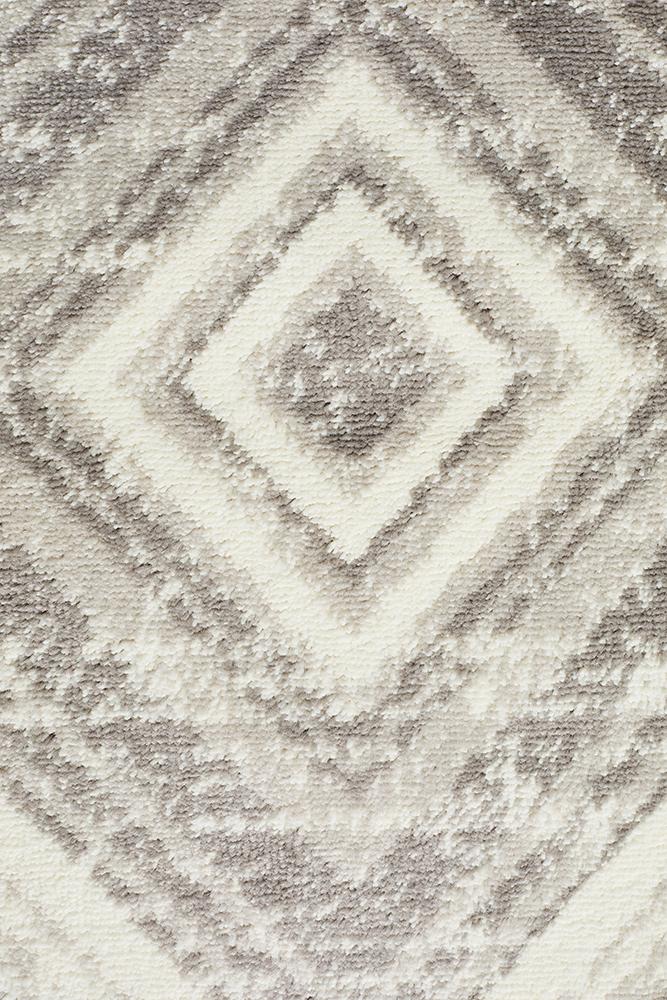 Metro 616 Silver