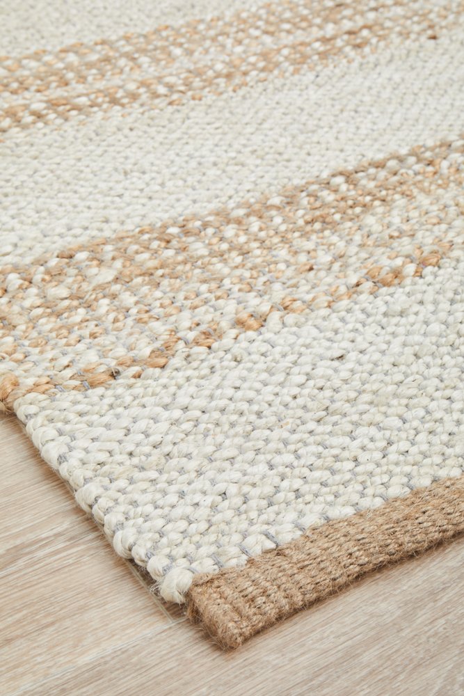 Noosa 555 Natural White