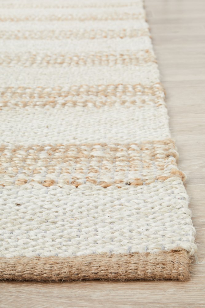 Noosa 555 Natural White