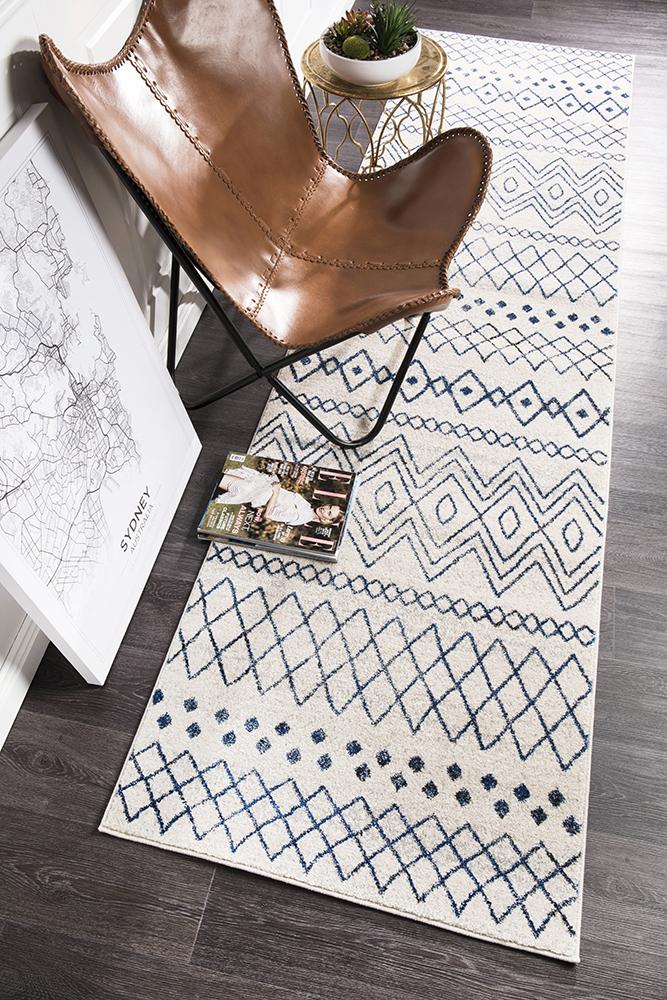 Oasis 453 White Blue