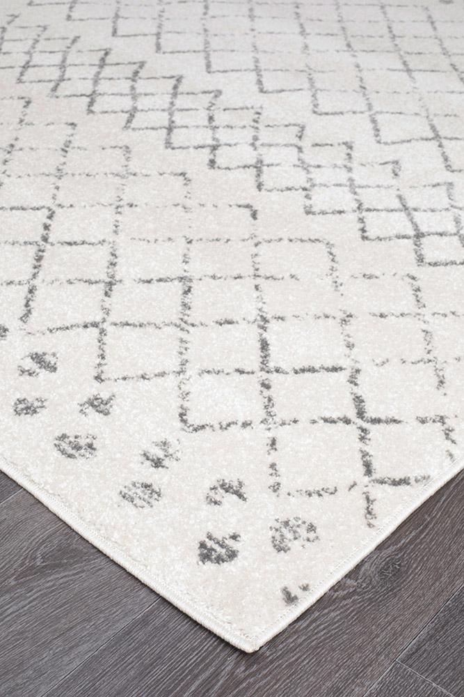 Oasis 454 White