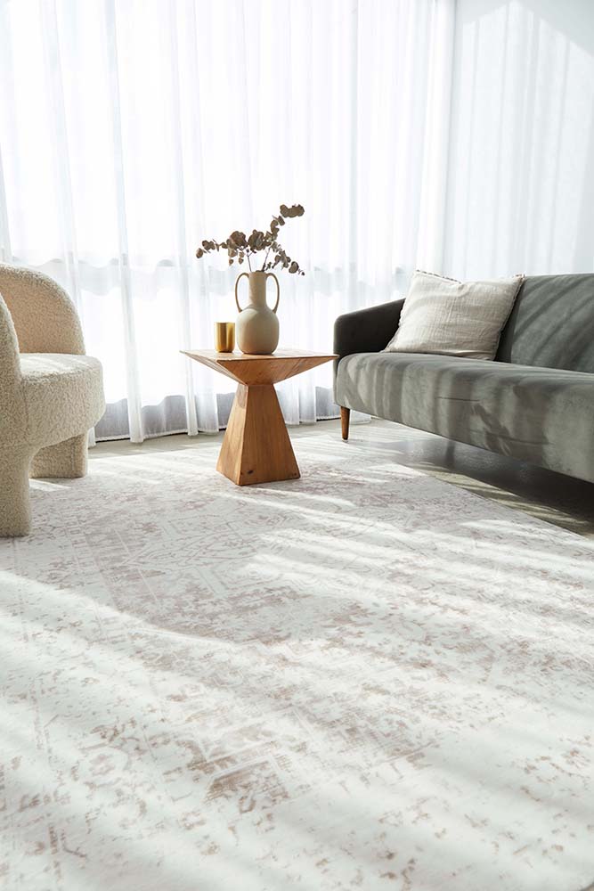 Revive Loni Natural